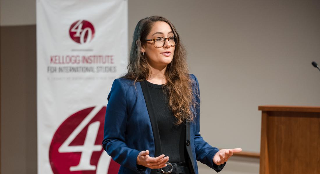 Malu Gatto presents research Malu Gatto presents research