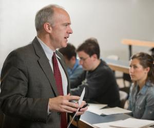 Kellogg Institute Faculty Fellow Dan Philpott